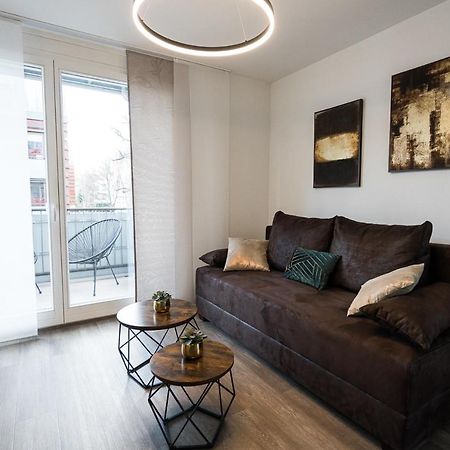 Stylisches Apartment Im Herzen Von Dresden + Parkplatz + Netflix + Self Check-In Экстерьер фото
