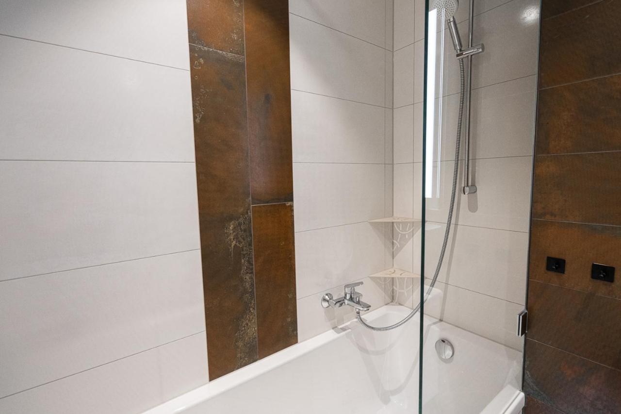 Stylisches Apartment Im Herzen Von Dresden + Parkplatz + Netflix + Self Check-In Экстерьер фото